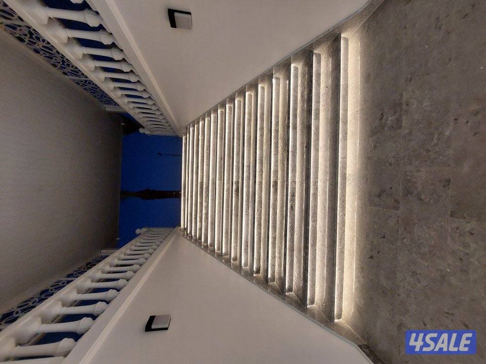 فني كهربائي منازل مخيمات واجهات ادراج8