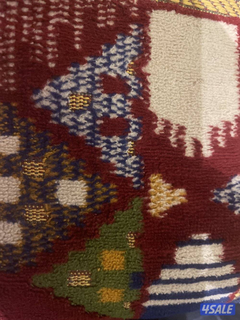 مطلوب سكرتيرة طبية حسنة المظهر لبقة بالتعامل تجيد اللغة الانجليزيه0