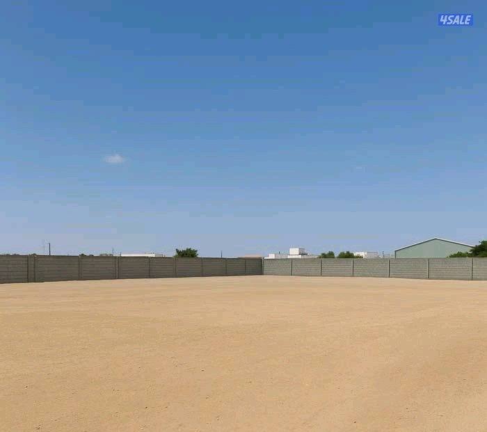 للايجار مخازن مقفلة ، اراضي فضاء1