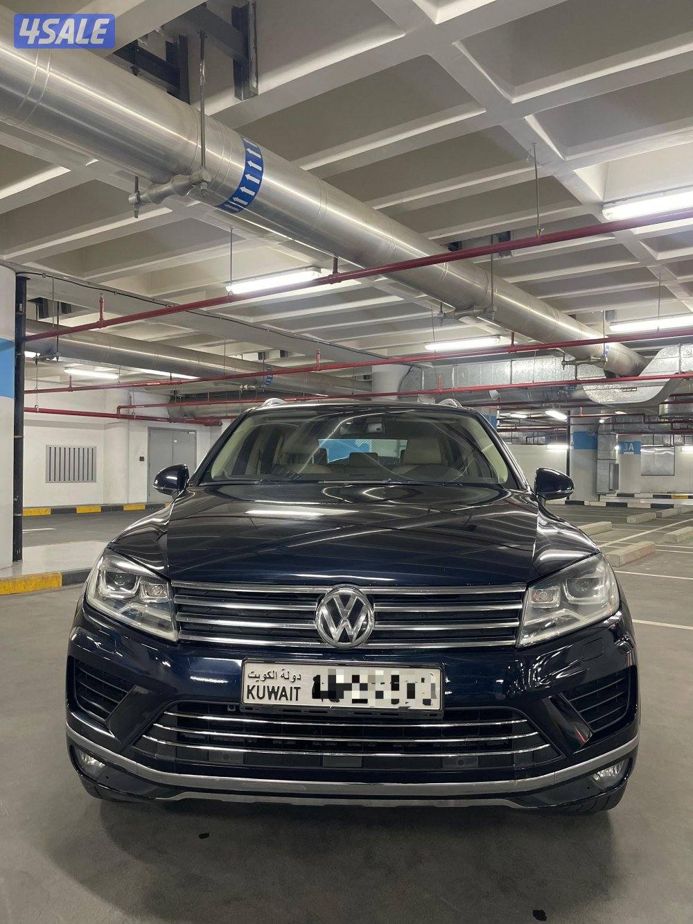 Volkswagen Touareg0