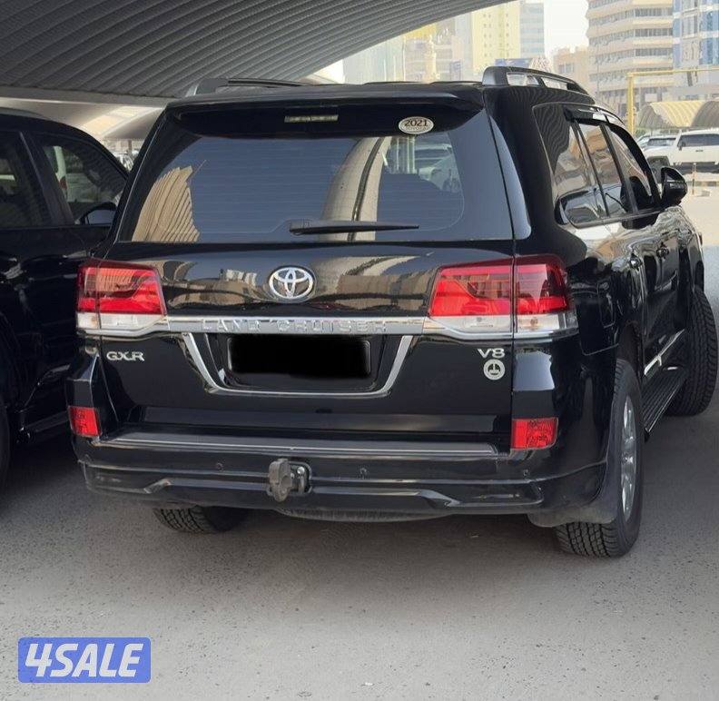 لاندكروزر gxr ٨سلندر نظيف ماشي ١٢٧ الف1