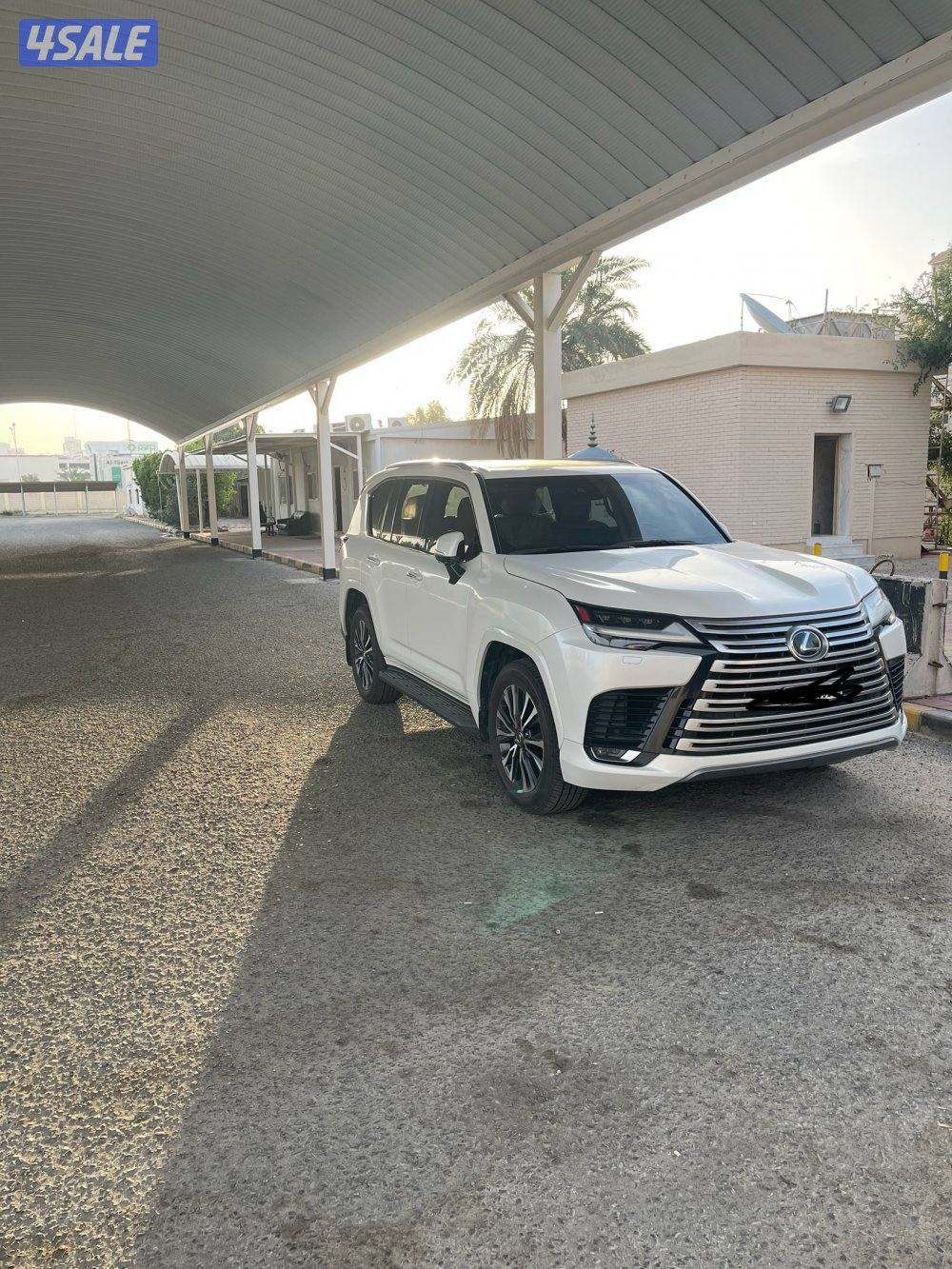 للبيع جيب لكزس lx600 موديل 20235