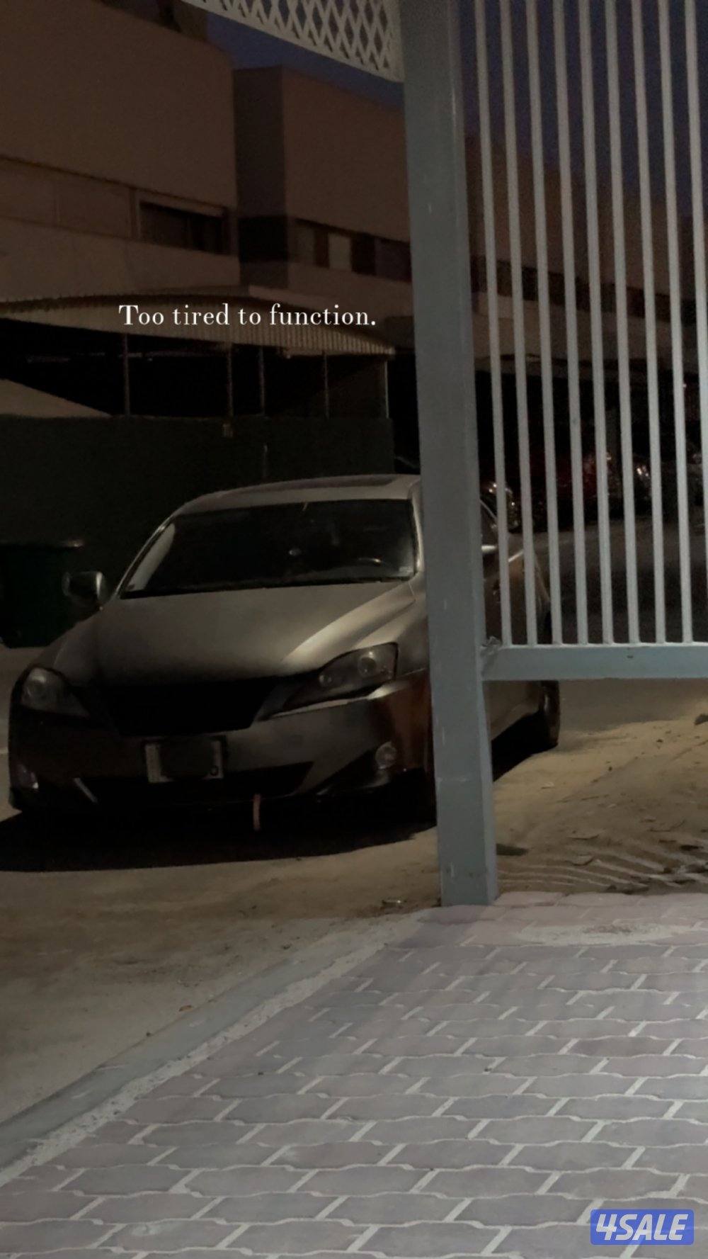 للبيع لكزسIs12