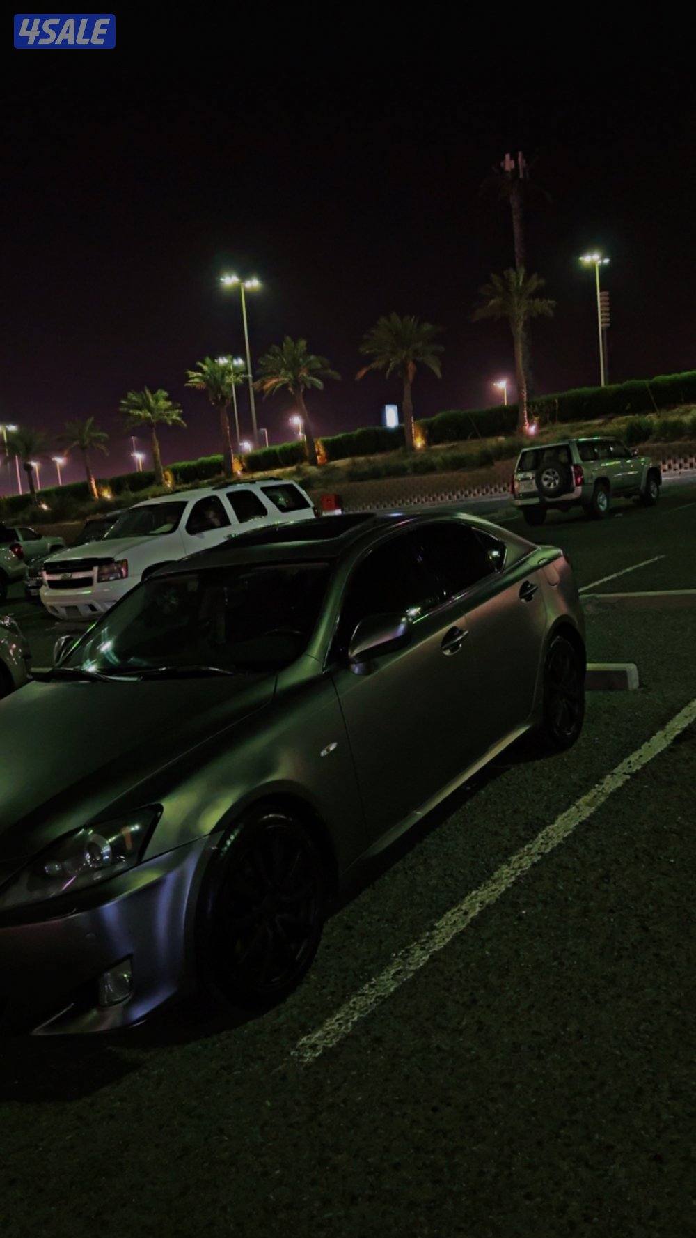 للبيع لكزسIs13