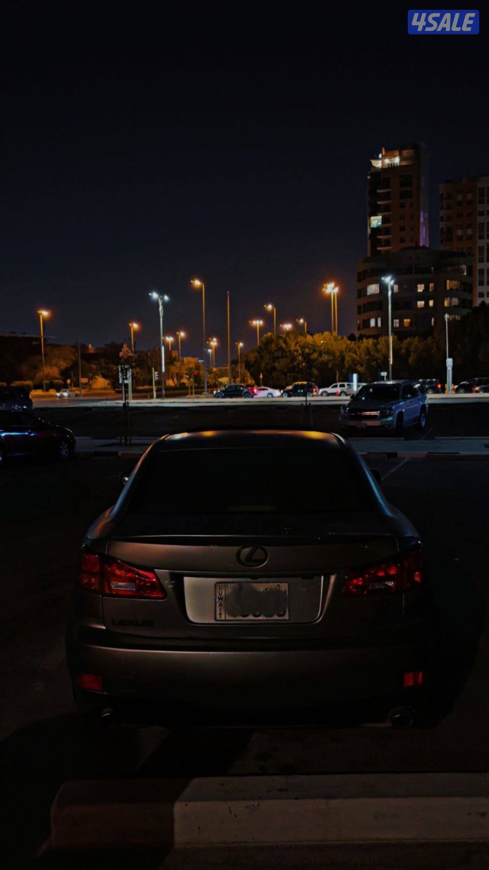 للبيع لكزسIs14