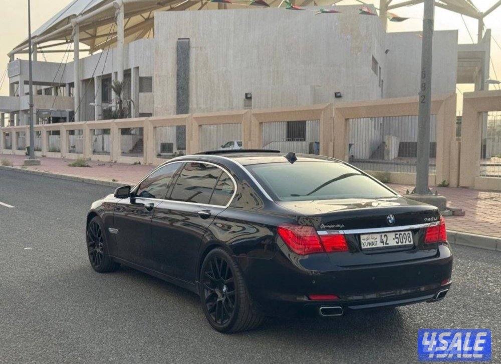 بي ام دبليو il740 موديل 210 للبيع نظيف جدا لا يحتاج لاي مصروف اعلي فئه2