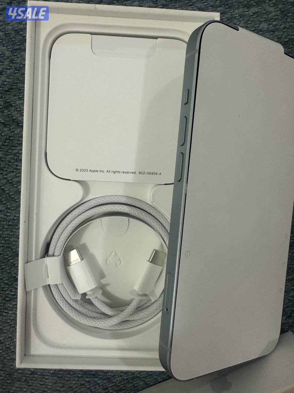 ايفون 15 جديد بالكرتون 128 جيجا لم يستخدم0