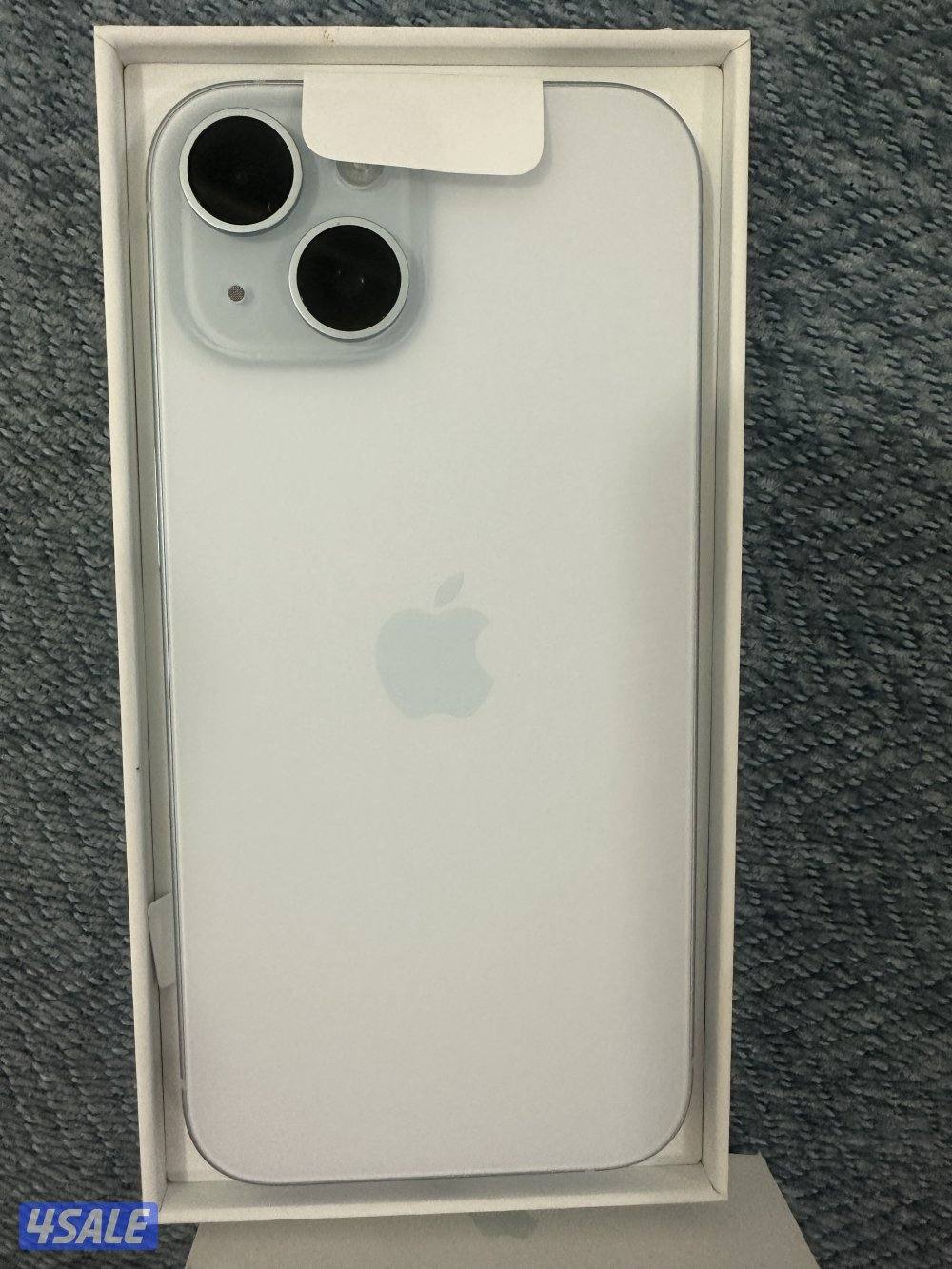 ايفون 15 جديد بالكرتون 128 جيجا لم يستخدم1