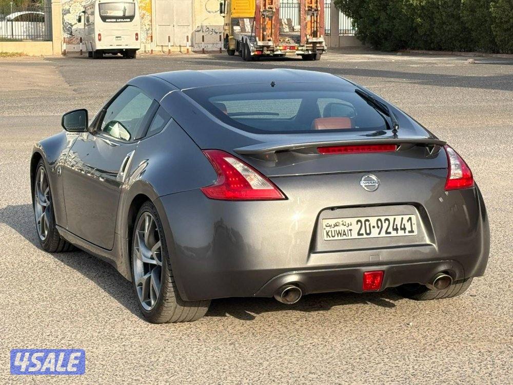 نيسان زد 20132