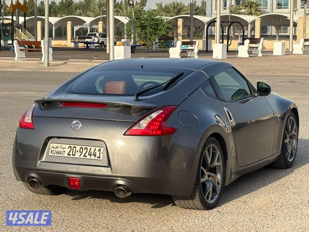 نيسان زد 20134