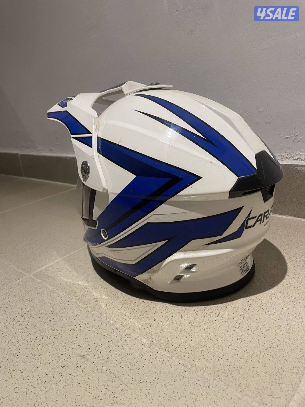 للبيع خوذه1