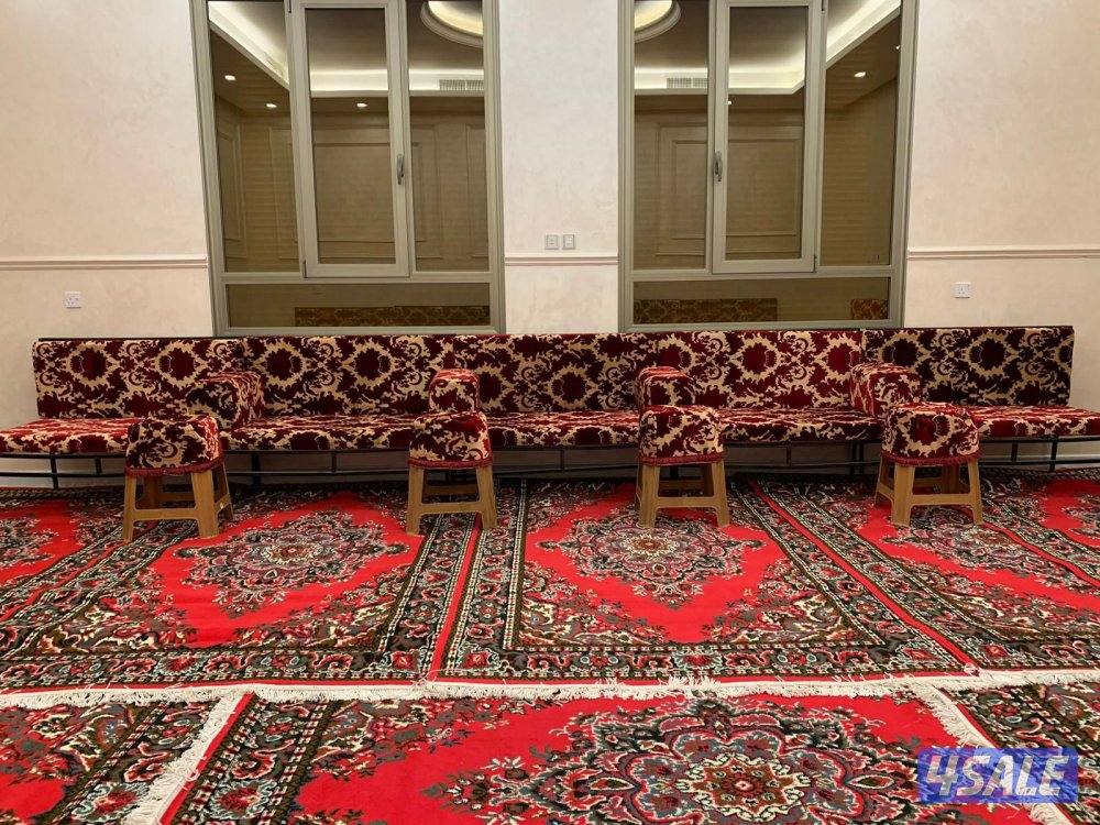 خدمة ضيافة شاي وقهوه وخدمة ايقاف وتنظيم سيارات ومقهوجية وصبابين5