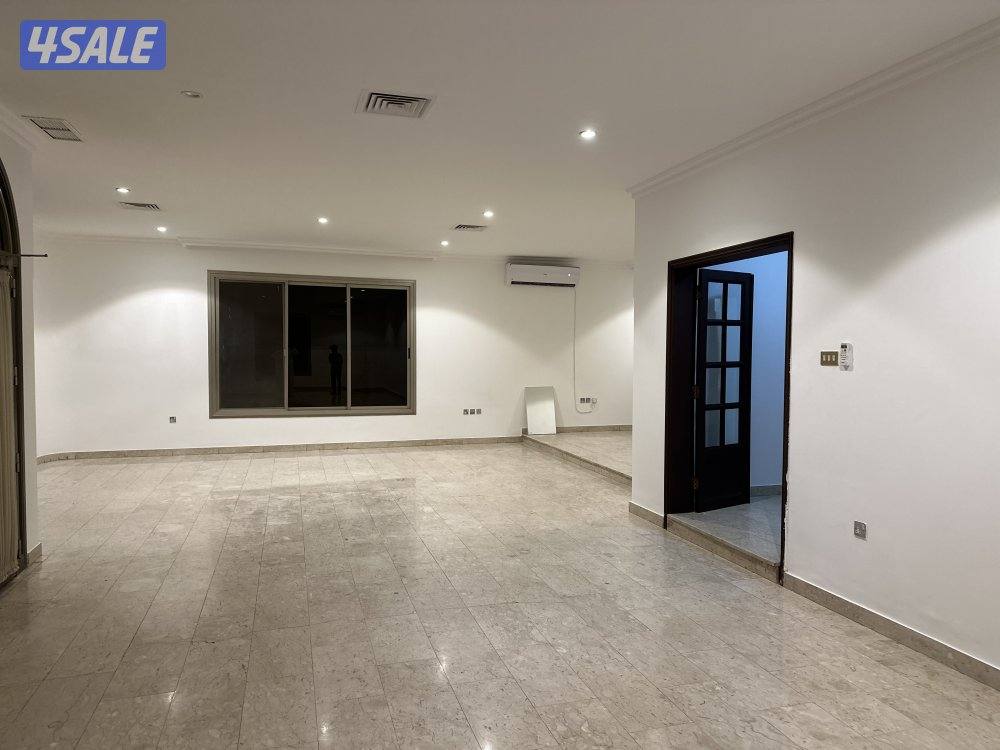 غرناطة ق١ & شمال الصليبخات0