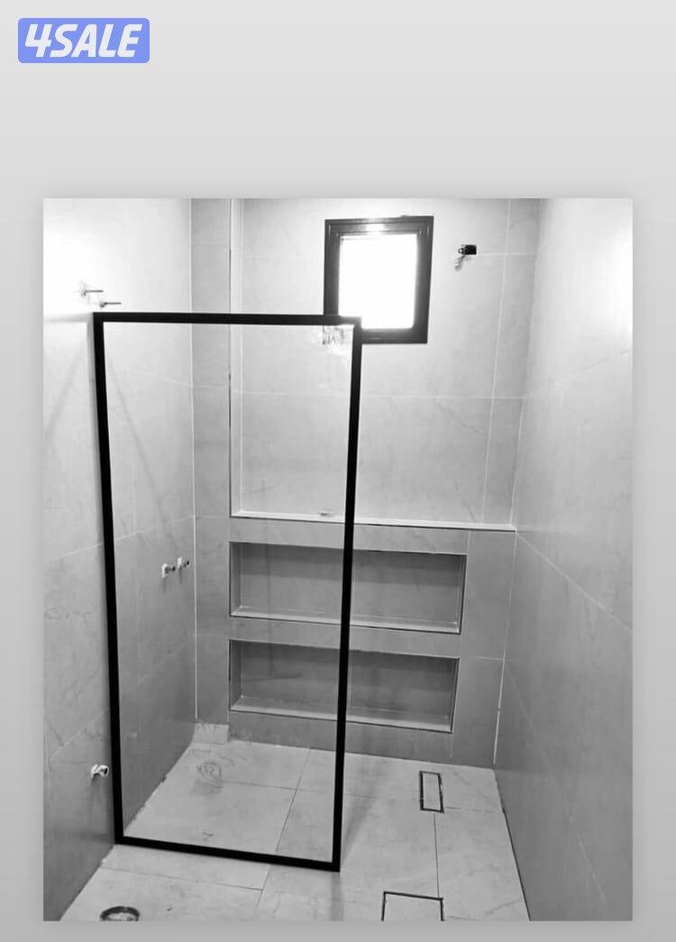 فني زجاج مرايا شور بكس دونيا مدخل فلل6