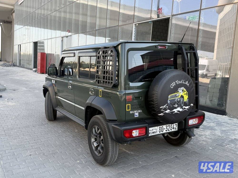 البيع سوزوكي جيمني اربع ابواب3