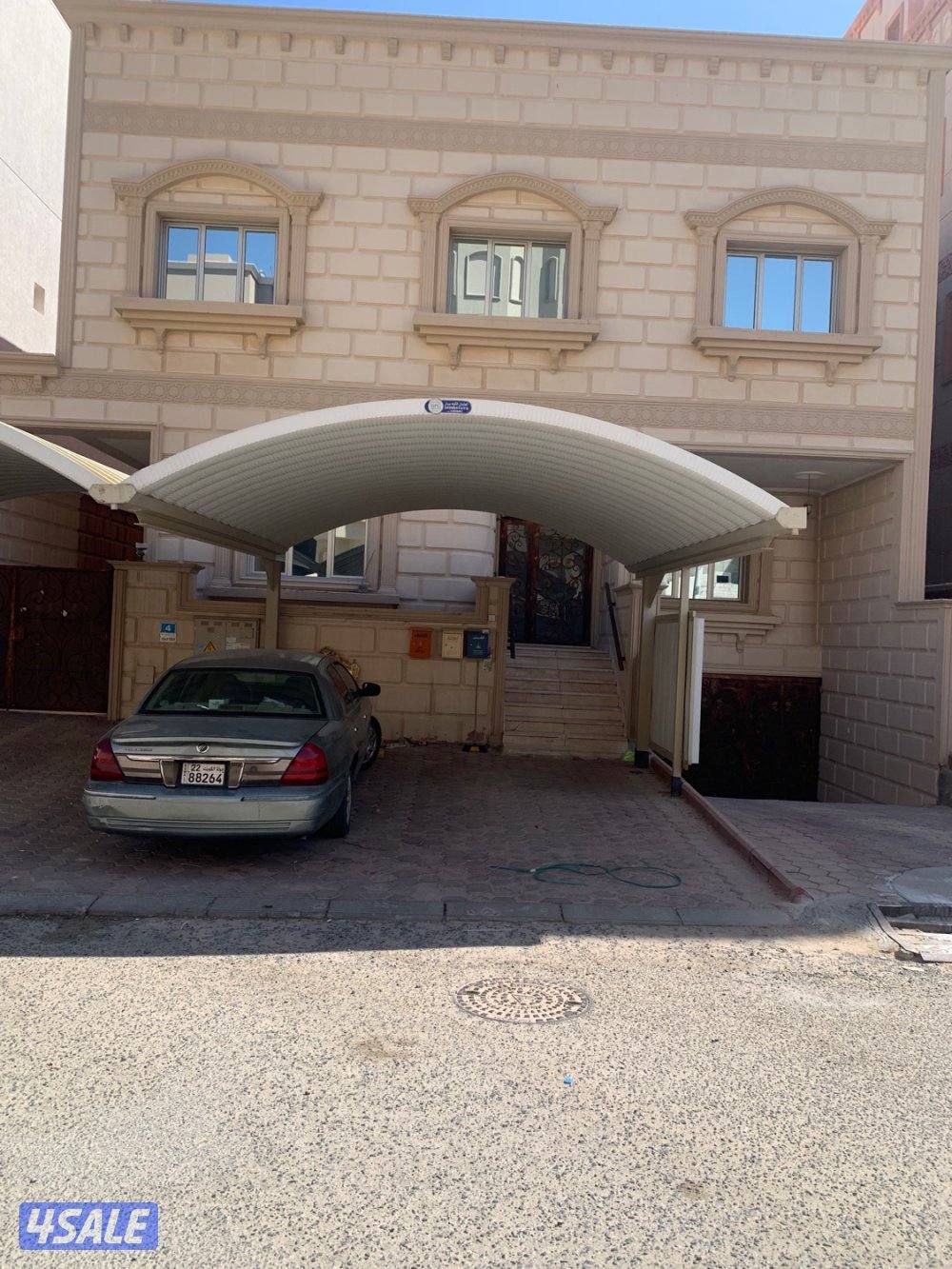 للإيجار قسيمة.  ٣  أدوار  سوبر سوبر ديلوكس. في فهد الأحمد ق ٤2