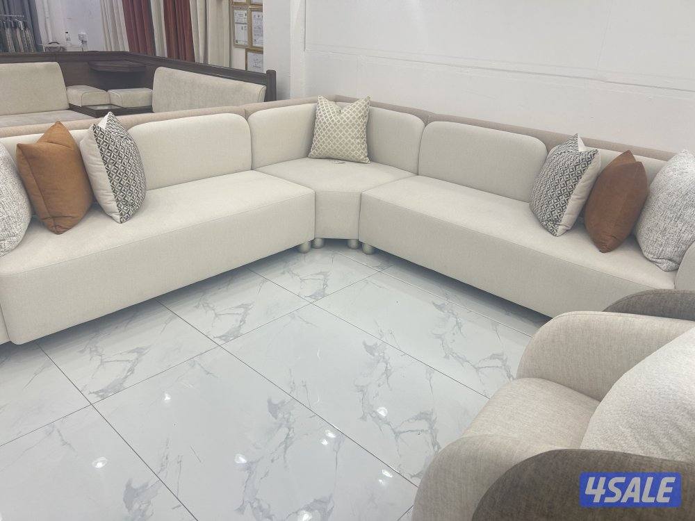 تفصيل جميع أنواع الستاير وتنجيد وتلبيس جلسات وغرف نوم وسجاد0