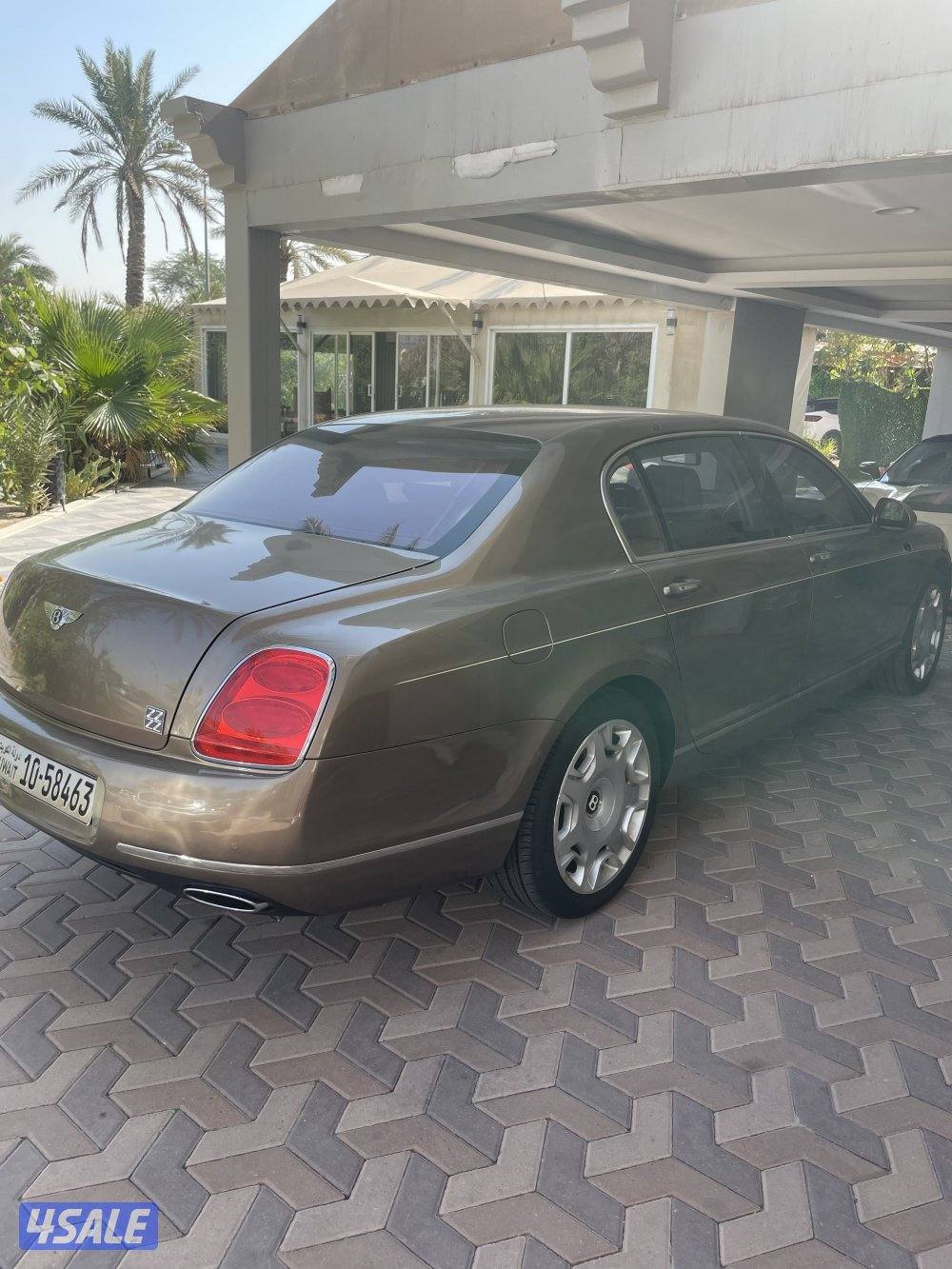 بنتلي فلاينج سبير 2012 بحالة الوكالة3
