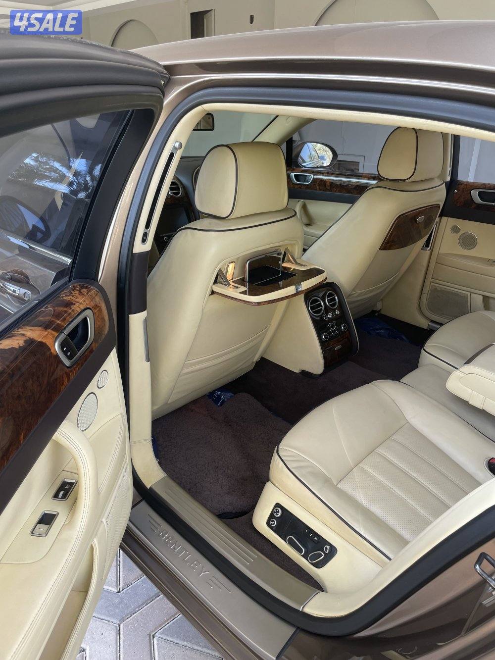 بنتلي فلاينج سبير 2012 بحالة الوكالة4