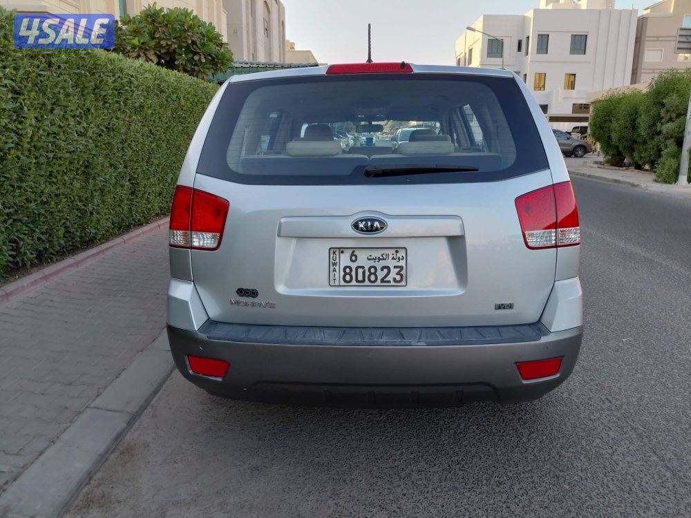 منطقه السره قطعه 1 موديل 2011 عداد 200.000 km صيانه الوكاله دبل قير2