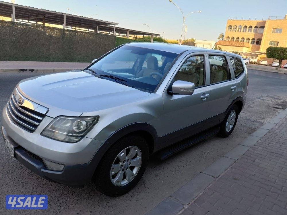 منطقه السره قطعه 1 موديل 2011 عداد 200.000 km صيانه الوكاله دبل قير6