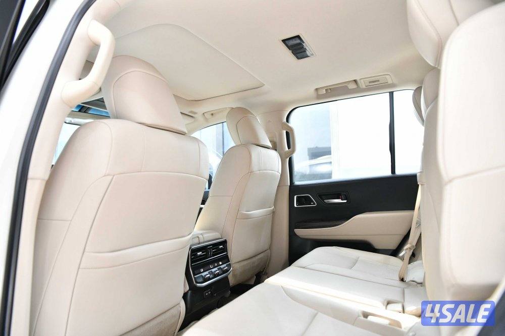 تويوتا لاندكروزر VX - صبغ وكالة4