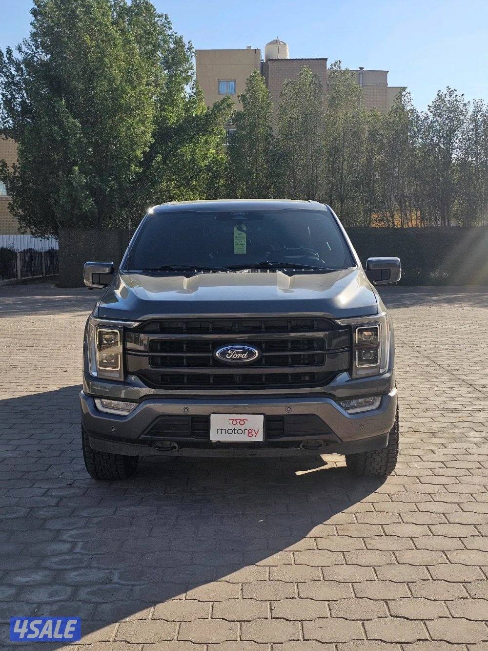 للبيع وانيت فورد F150 lariat FX4 موديل 20221