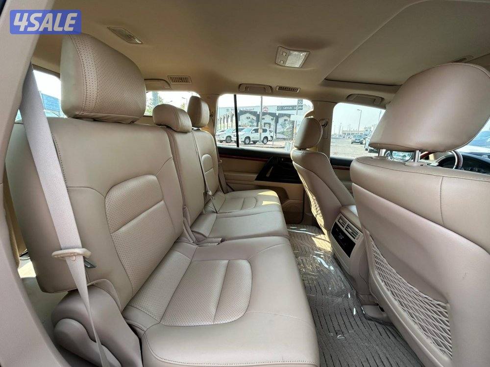 لاند كروزر V8 -GX.R4