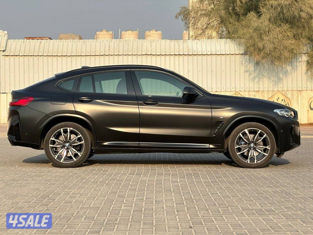 بي ام X4 X-drive 30iسلندر تيربو 4 
عداد 16 الف تحت الكفاله5