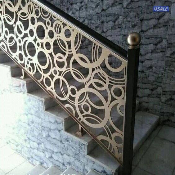 حداد ایراني حديد مشغول أواب درابزين أسوار تركيب مظلات2