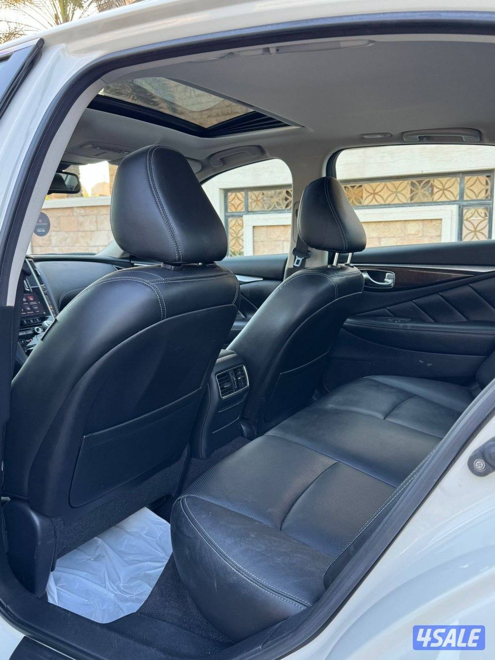 للبيع انفنتيQ4