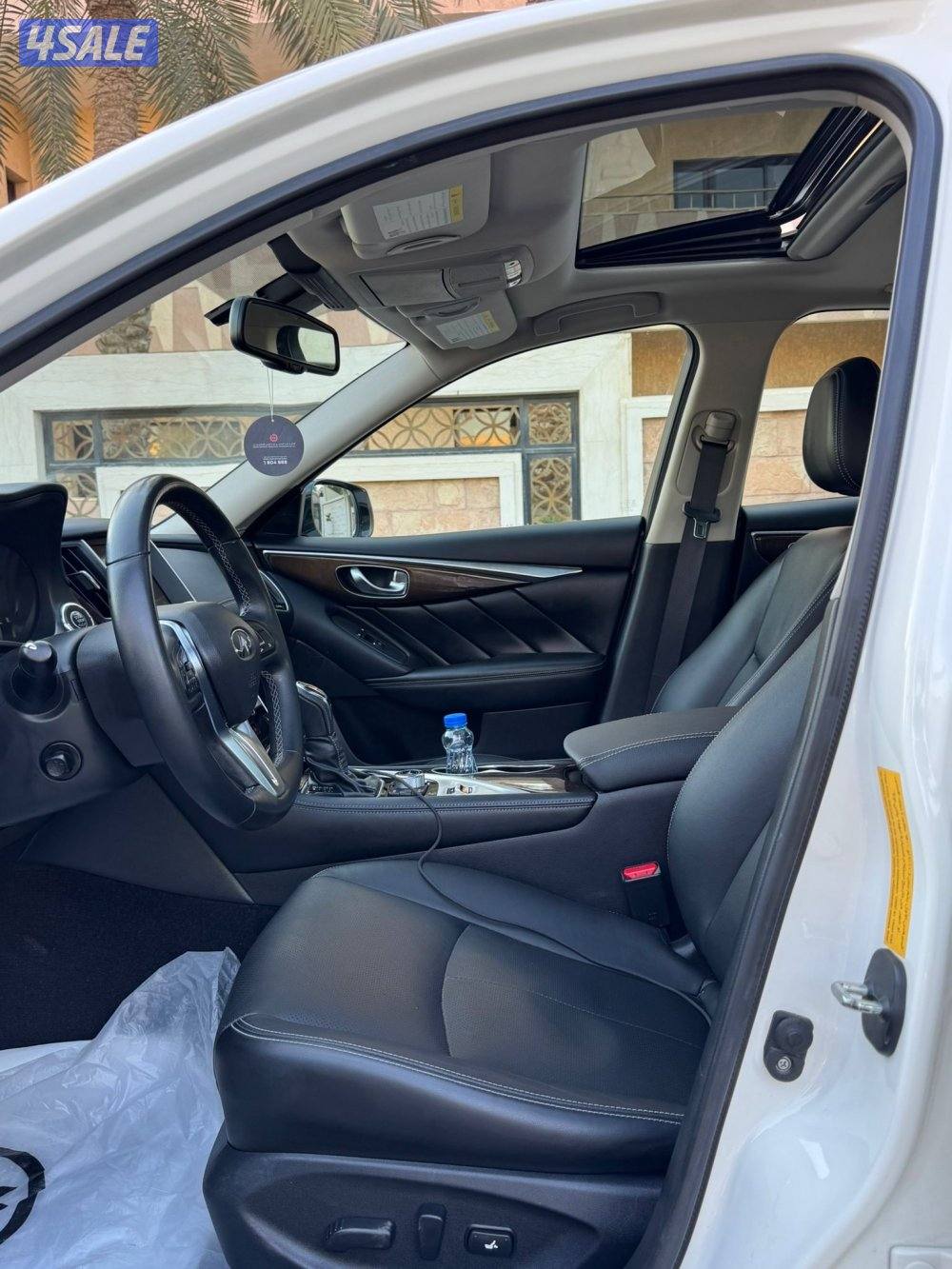 للبيع انفنتيQ8