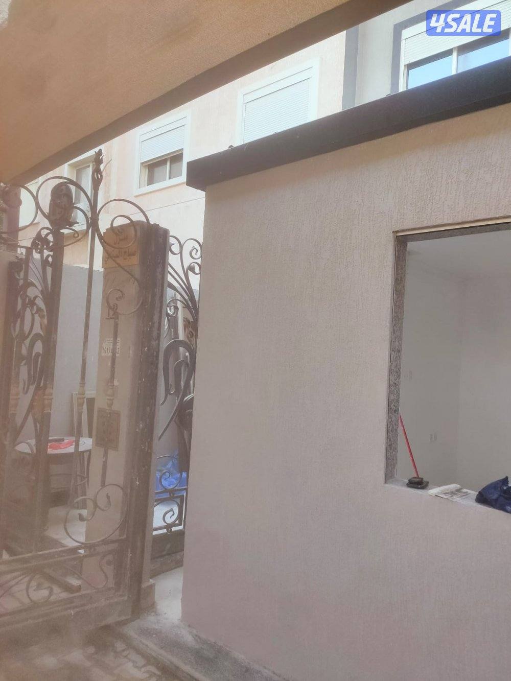 ترميمات ابومحمد توسعات فتح وتسكير ابوا بناء غرف تكسير دهان جترفف عازل1