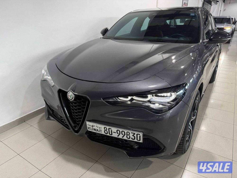 Alfa Romeo Stelvio Veloce3