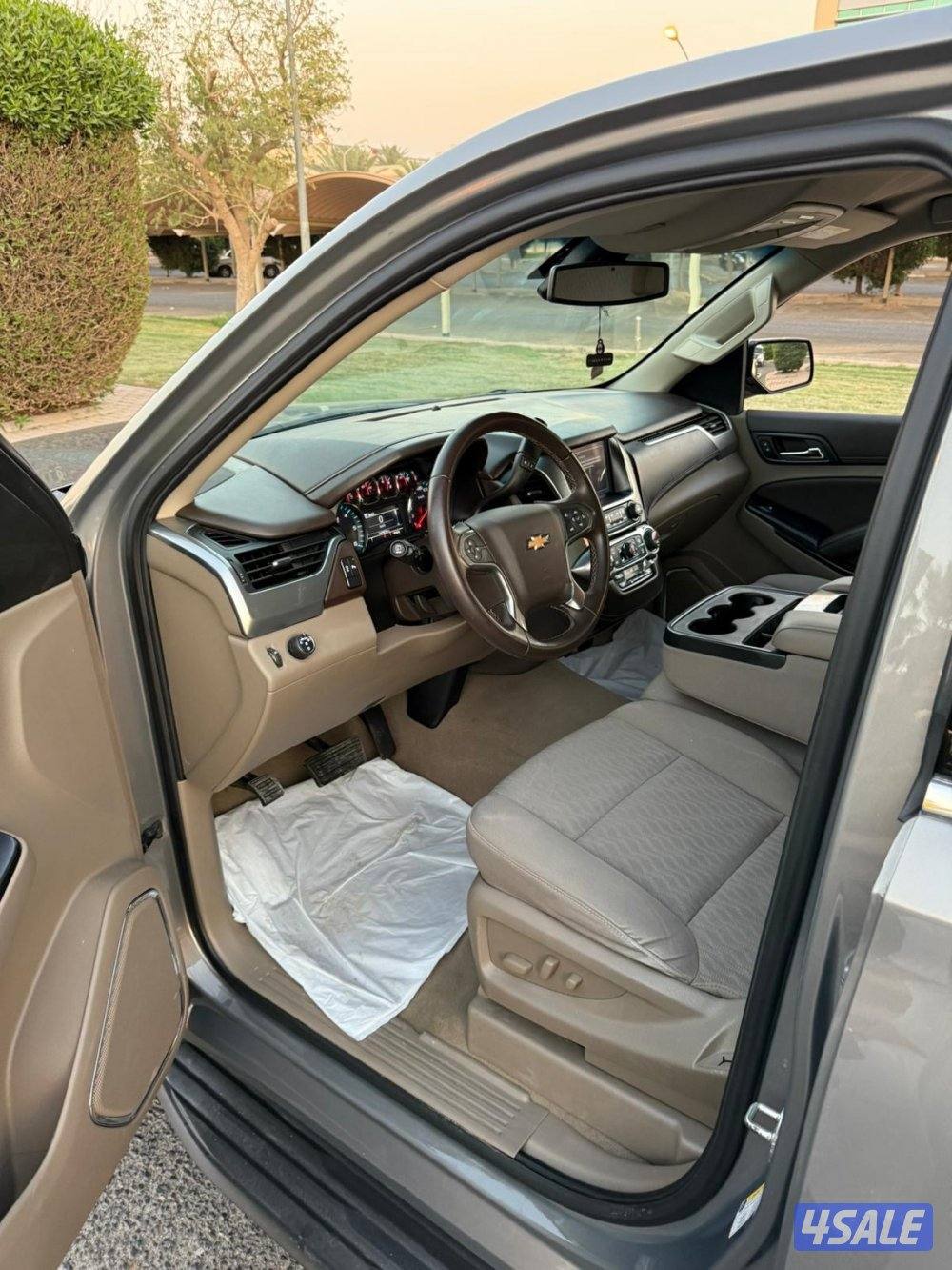 تاهو 2020 شرط الفحص بحاله ممتازه سيرفيس منتظم10