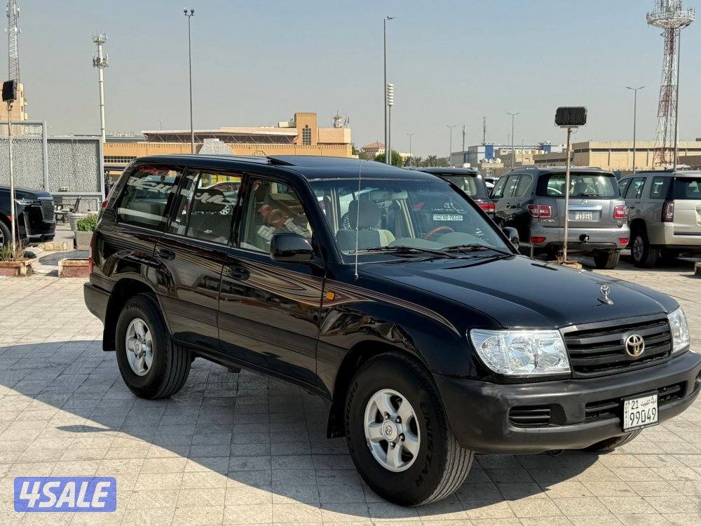 للبيع الاند كروزر موديل ٢٠٠٧ GXRقير عادي أساس شرط الفحص ماشي ٥٠٠1