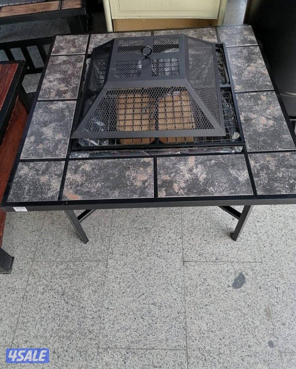 للبيع طاولات قويه تتسفط7