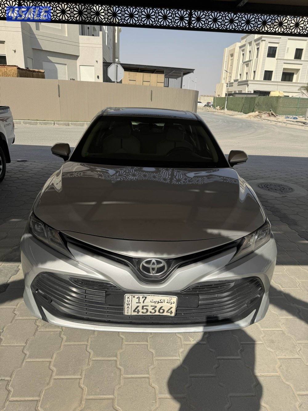 للبيع كامري 2019 كامل المواصفات  بحاله ممتازه شرط الفحص ماشي 2390002