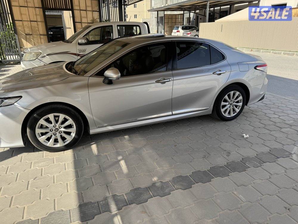 للبيع كامري 2019 كامل المواصفات  بحاله ممتازه شرط الفحص ماشي 2390007