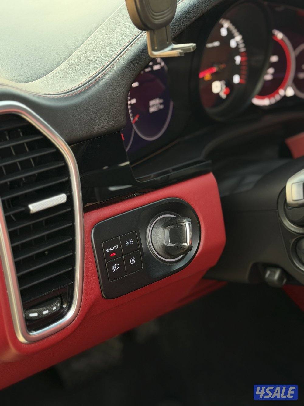 للبيع بورش كايين مواصفات فوق الفل نظيف ومايحتاج شي3