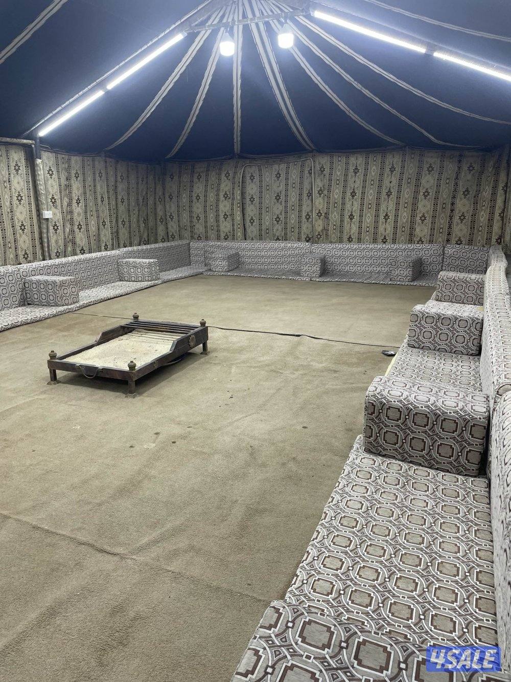 للبيع خيمة بيت شعر اصلي الاماني  14ب6 معها مساند شرط ماتخر بالمطر1