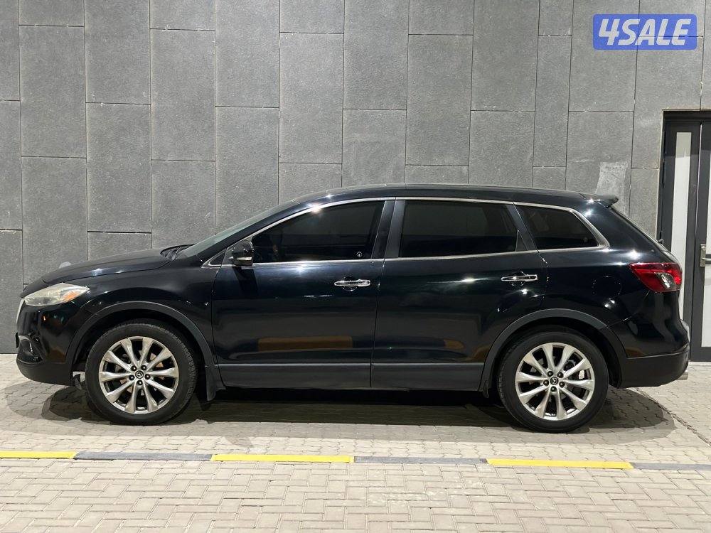 للبيع جيب مازدا بحالة وكاله4