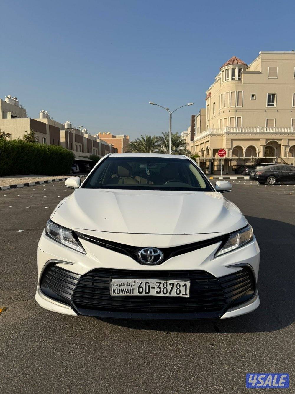 للبيع كامري LE موديل 2021 الساير عداد 104 شرط الفحص1