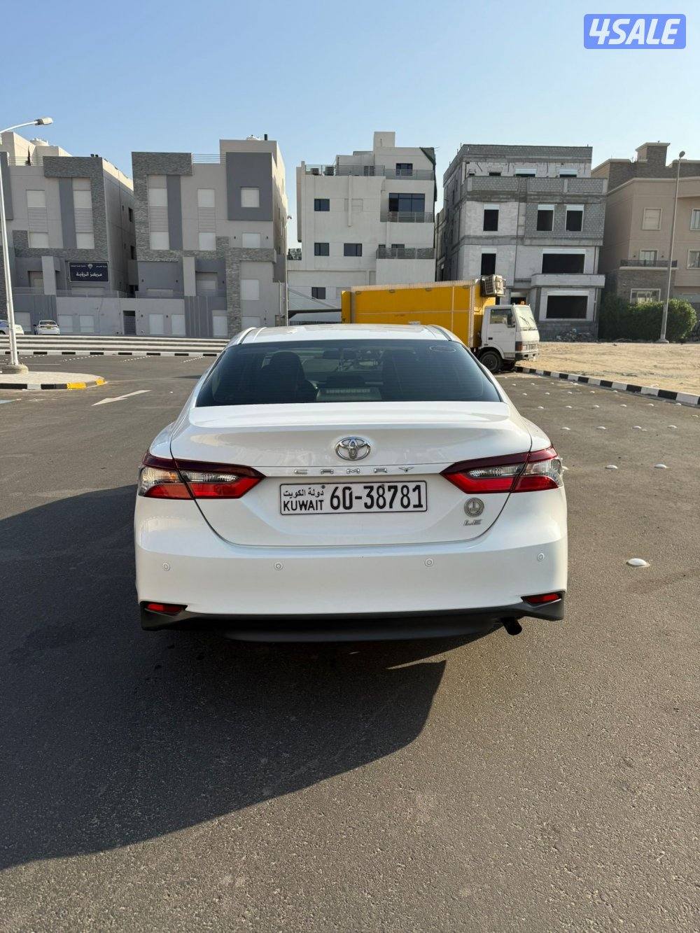 للبيع كامري LE موديل 2021 الساير عداد 104 شرط الفحص2