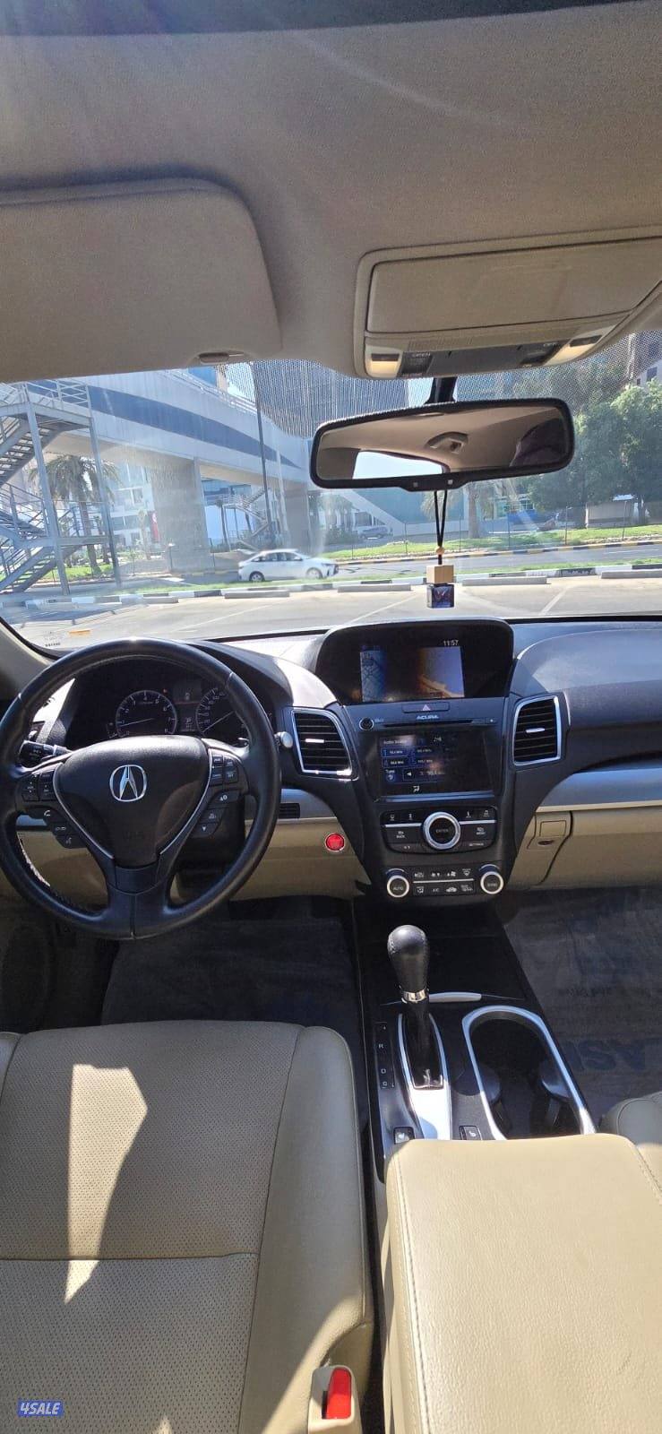 2016 صبغ المصنع وبحالة الوكالة10