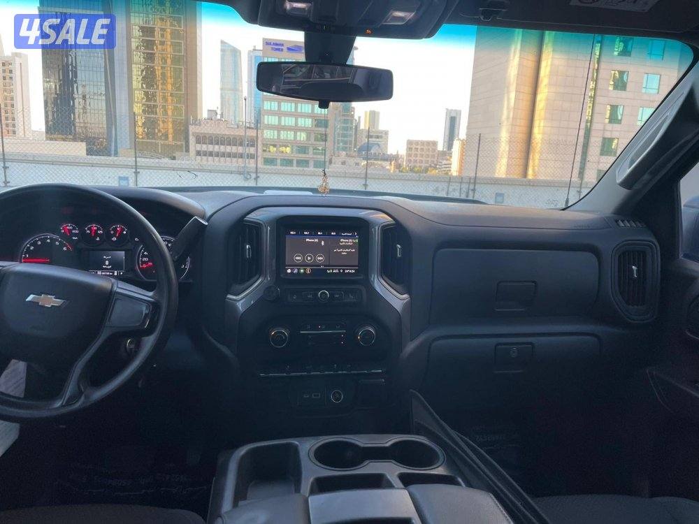 سلفرادو موديل 2021،  بحالة ممتازة، شرط الفحص و قابل للمساومة بالمعقول2