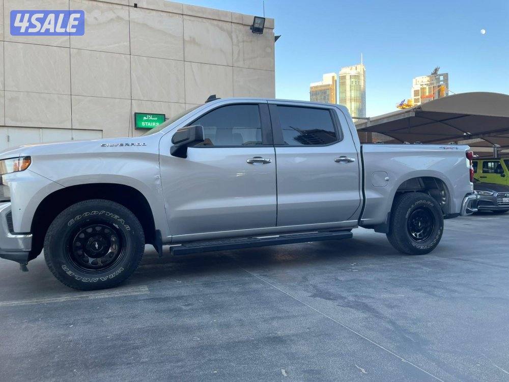 سلفرادو موديل 2021،  بحالة ممتازة، شرط الفحص و قابل للمساومة بالمعقول6