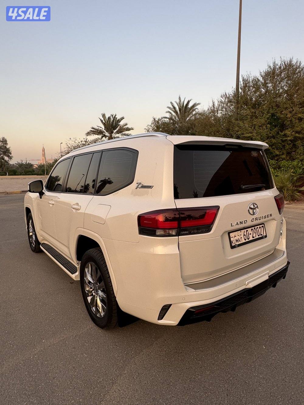 للبيع ايرو اس - صبغ وكاله - عداد٩٩3