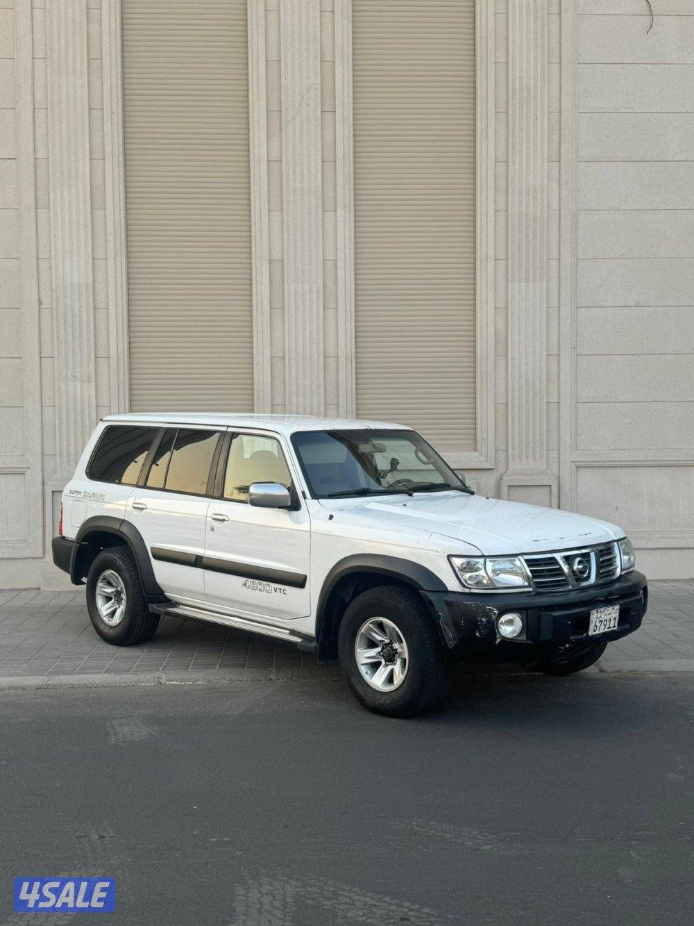 للبيع سفاري  2002 قير عادي اساس4