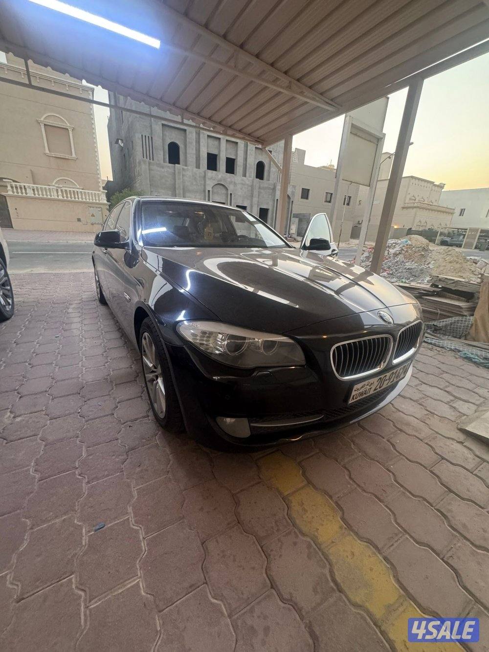 للبيع بي ام 530 اعلى فئه شرط الفحص بالكامل ماعدا مدقر خلفي3